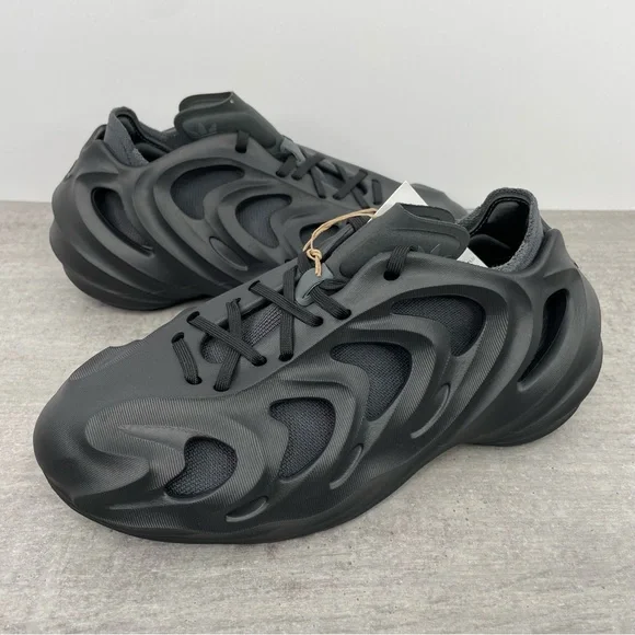 Adidas AdiFOM Q Sneakers 'Black Carbon' HP6586 Men's Size 6/Women's Size 7